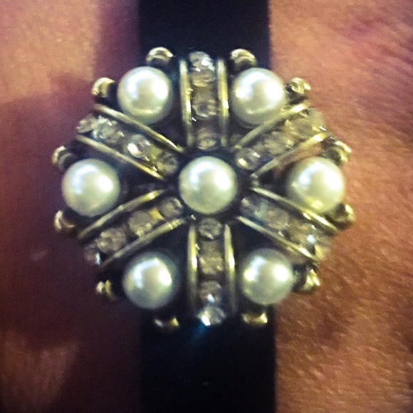 Vintage Antique Gold Chocker with Velvet Band - Picture 4 of 8